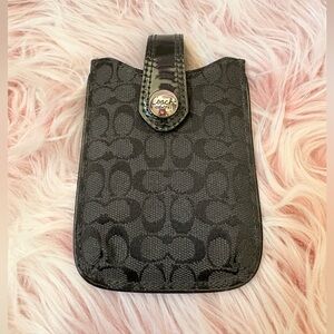 Coach outlet accessories holder